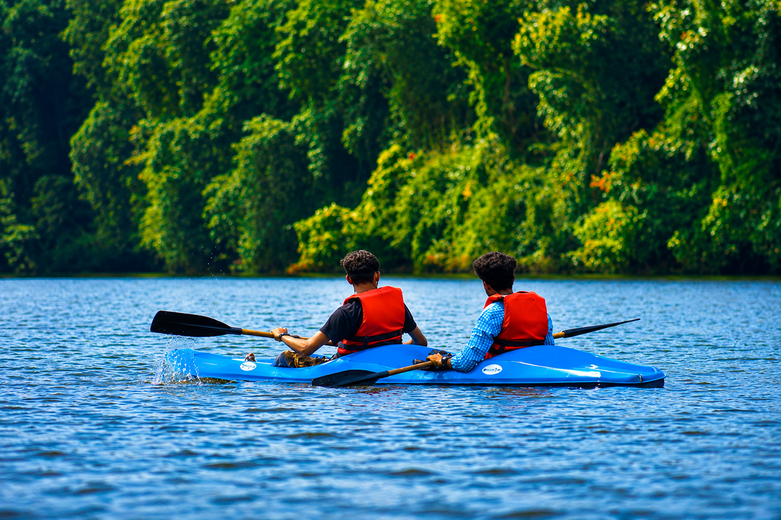 Nalumanikattu Kayaking