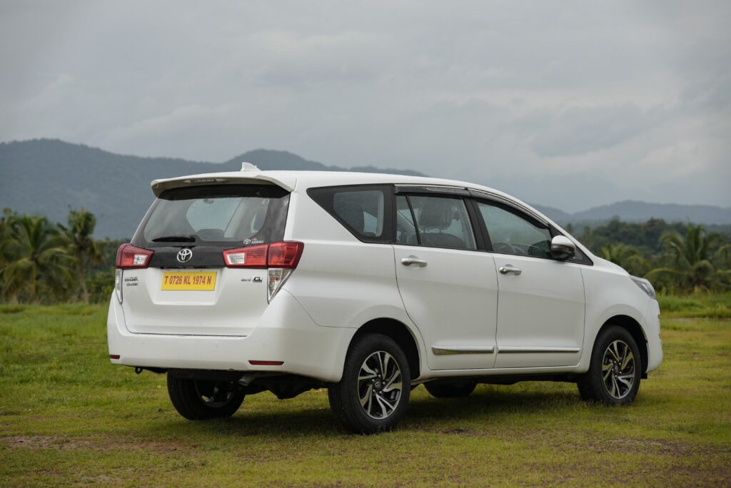 Innova Cab Booking to Sabarimala